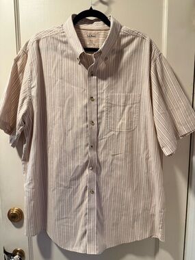 L.L. Bean Men's Short-Sleeve Button-Down Stripe Shirt in Cream and Blue